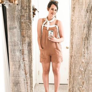 Paper Crane Overall Shorts Size Medium